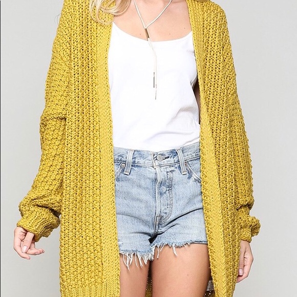 Sale! QUALITY CABLE KNIT OVERSIZE CARDIGAN GOLDEN HONEY - Picture 2 of 10